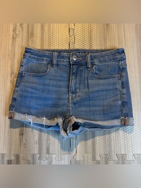 American Eagle Outfitters AEO Women's High Rise Shortie Shorts